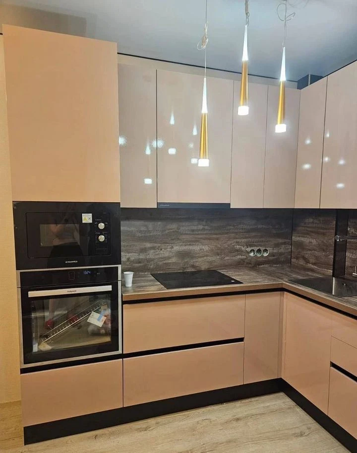 Кухни на заказ по индивидуальным размерам